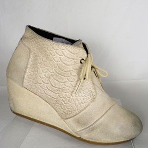 Toms Cream Wedge Shoes